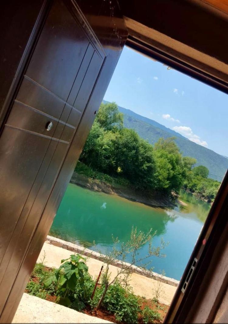 Splav "Slap" - Bungalovi Danilovgrad Exterior foto